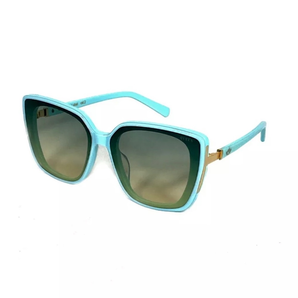 DUMP HIM SUNGLASSES IN AQUA
Queen the Label - Dump Him Sunglasses -RRP $79 - Picture 4 of 5